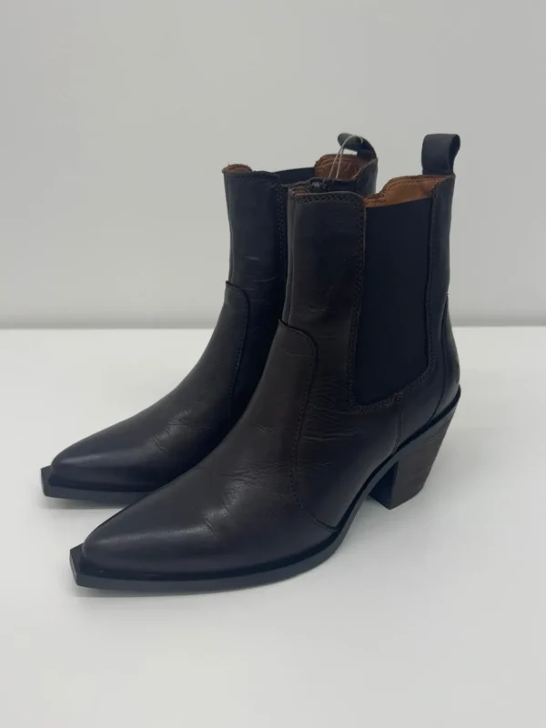 APPLE OF EDEN Brown Cowboy Boots