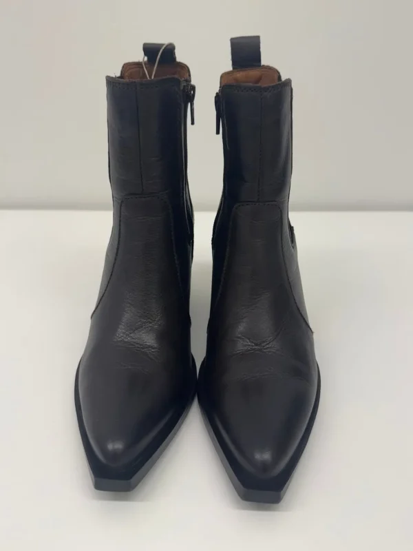 APPLE OF EDEN Brown Cowboy Boots
