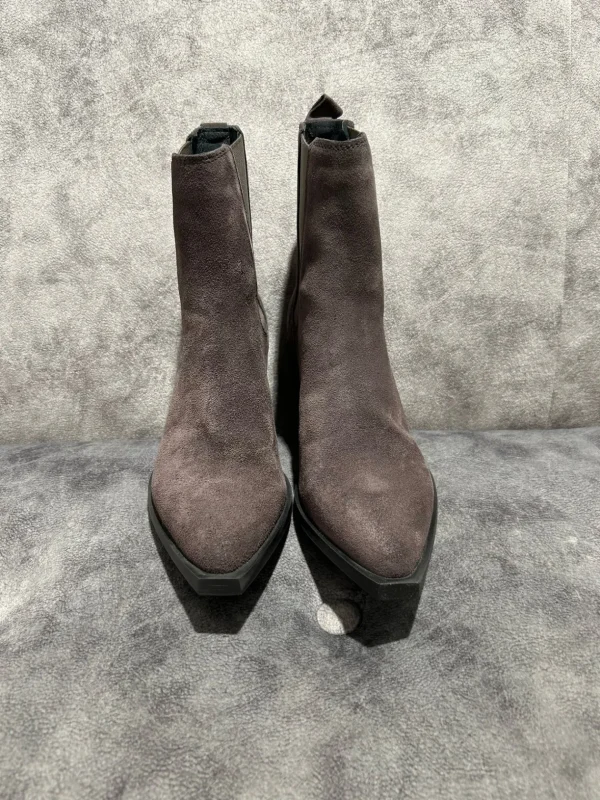 APPLE OF EDEN Grey Suede Boots