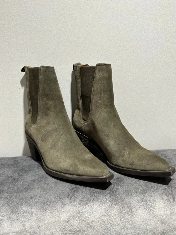 APPLE OF EDEN Khaki Boots