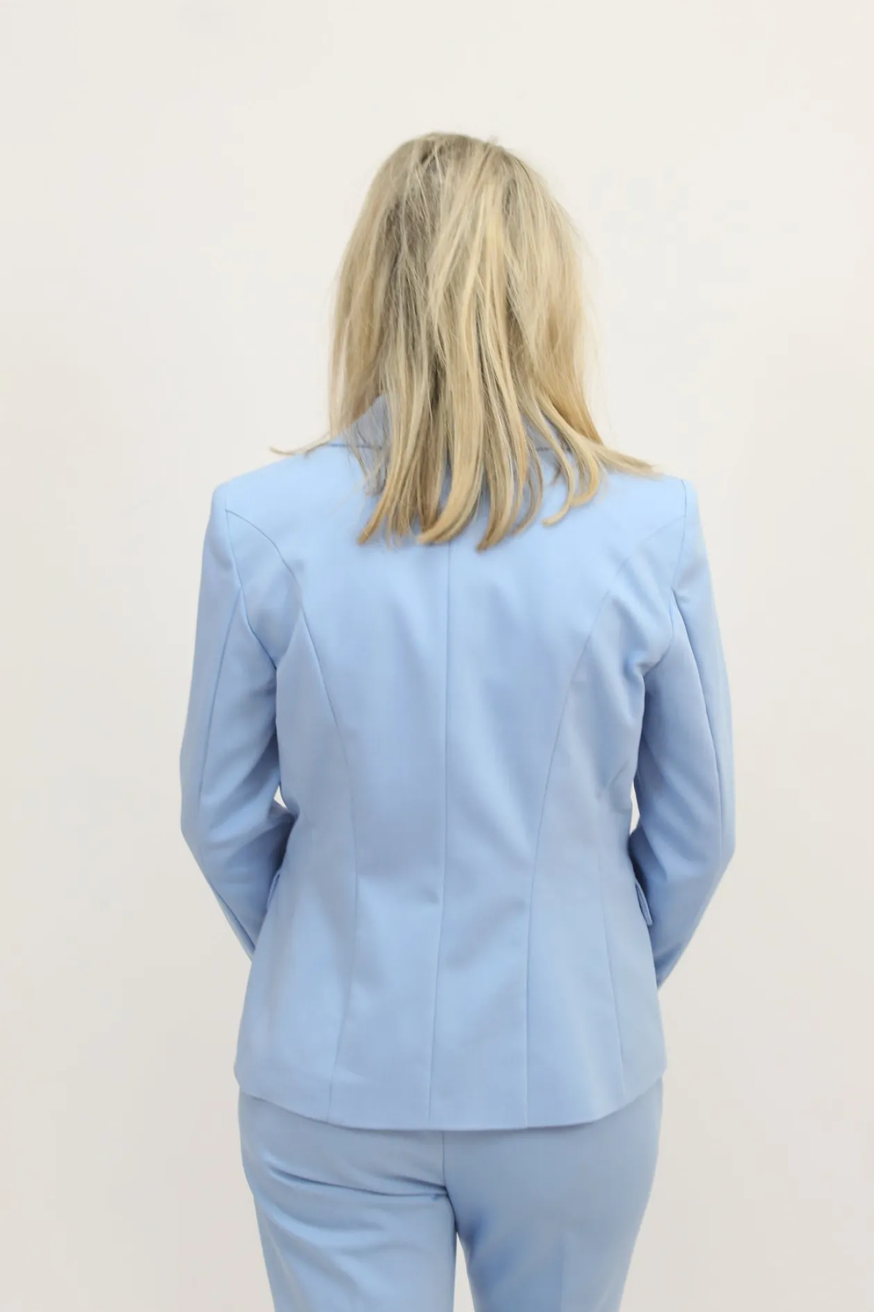 emme_blue_suit_set_6.webp EMME Blue Suit Set