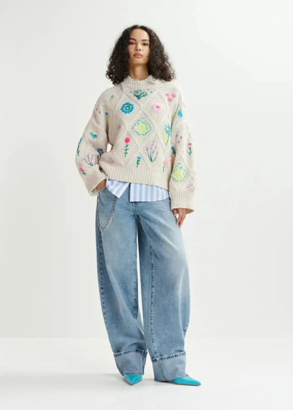 ESSENTIEL Embroidered Jumper