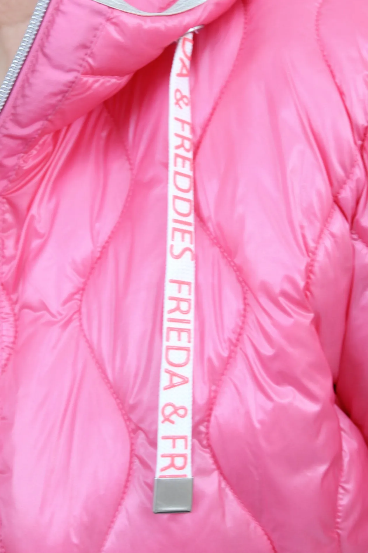 frieda_amp_freddies_pink__2.webp FRIEDA & FREDDIES Pink Padded Jacket