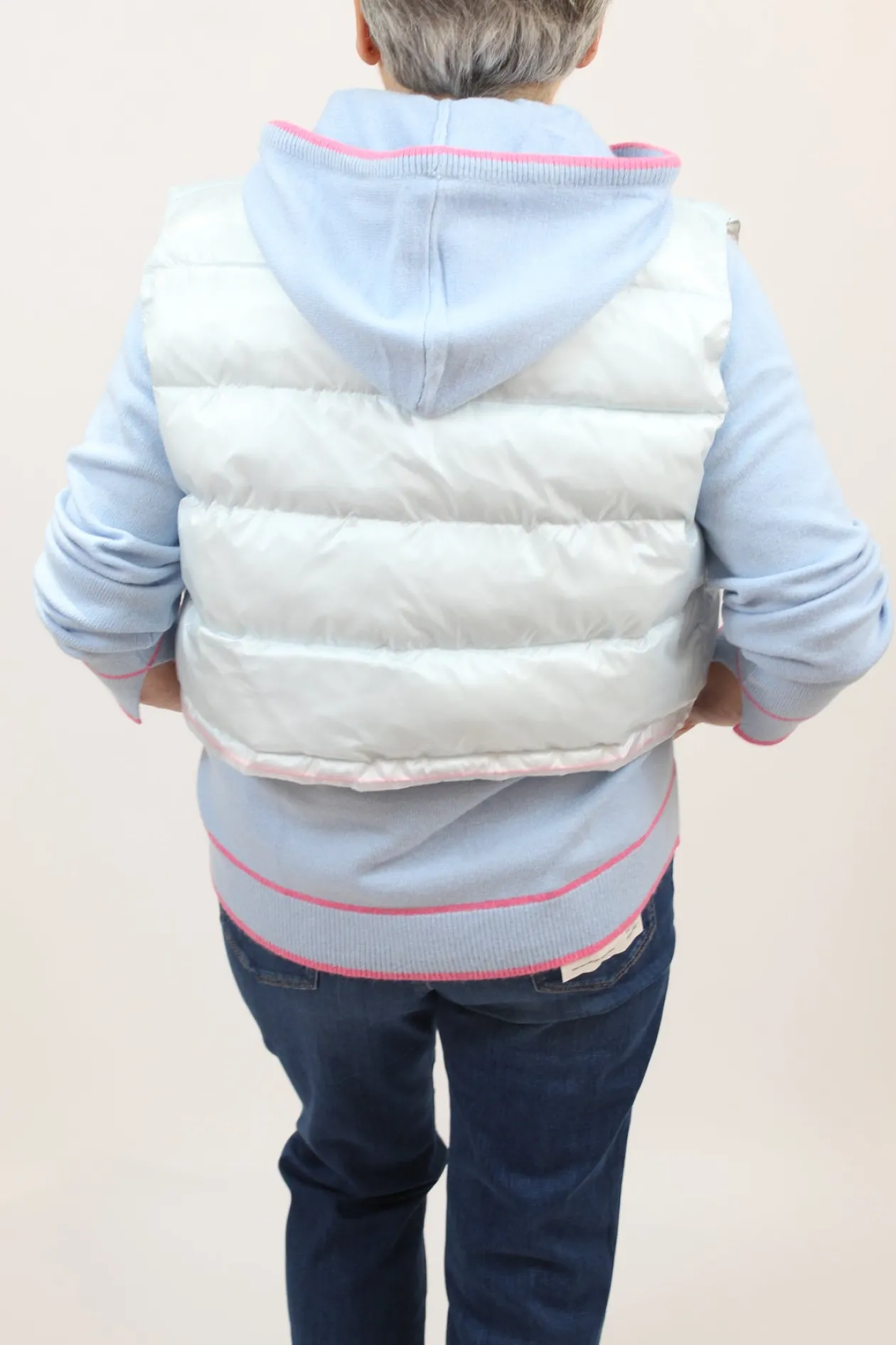 frieda_amp_freddies_rever_5.webp FRIEDA & FREDDIES Reversible Ice Blue Short Gilet