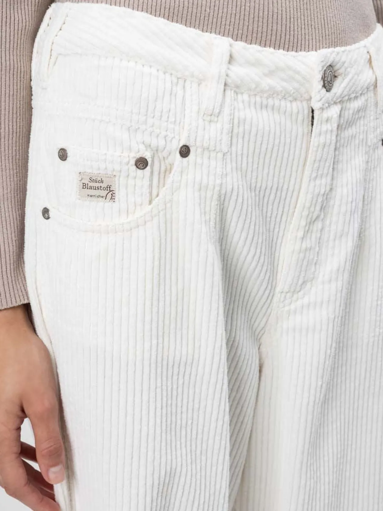 h_winter_white_corduroy_t_2.webp H Winter White Corduroy Trousers