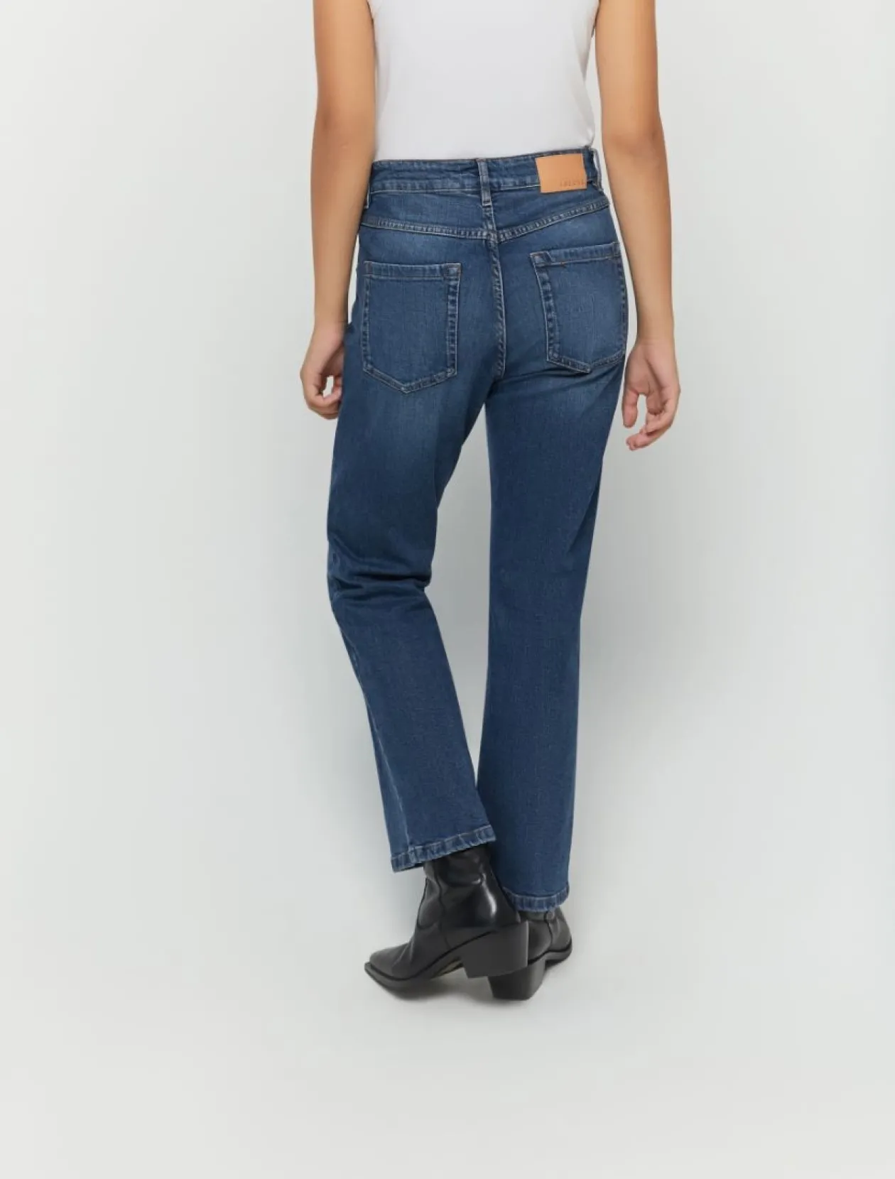 iblues_denim_bootcut_jean_2.webp IBLUES Denim Bootcut Jeans