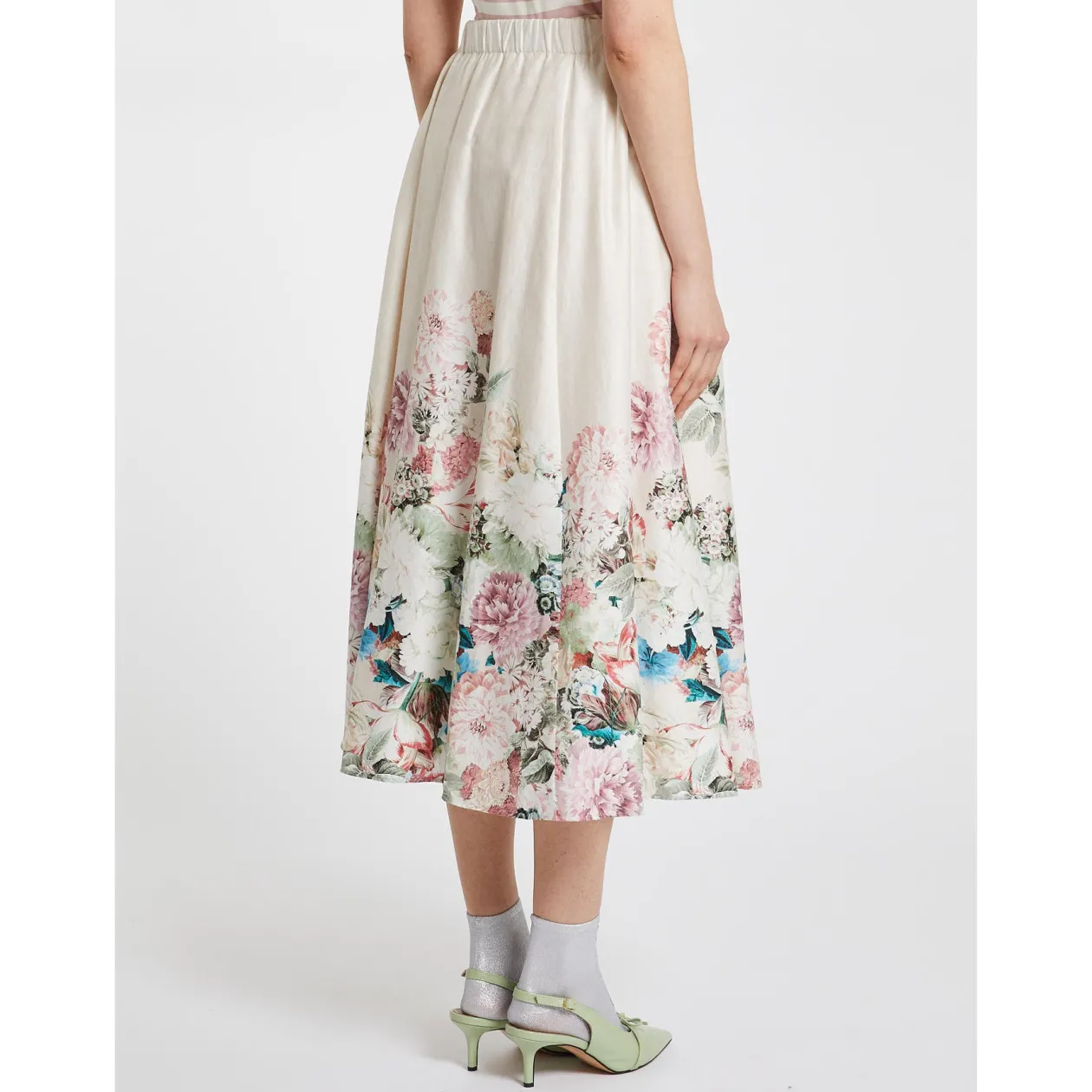 iblues_floral_print_skirt_1.webp IBLUES Floral Print Skirt