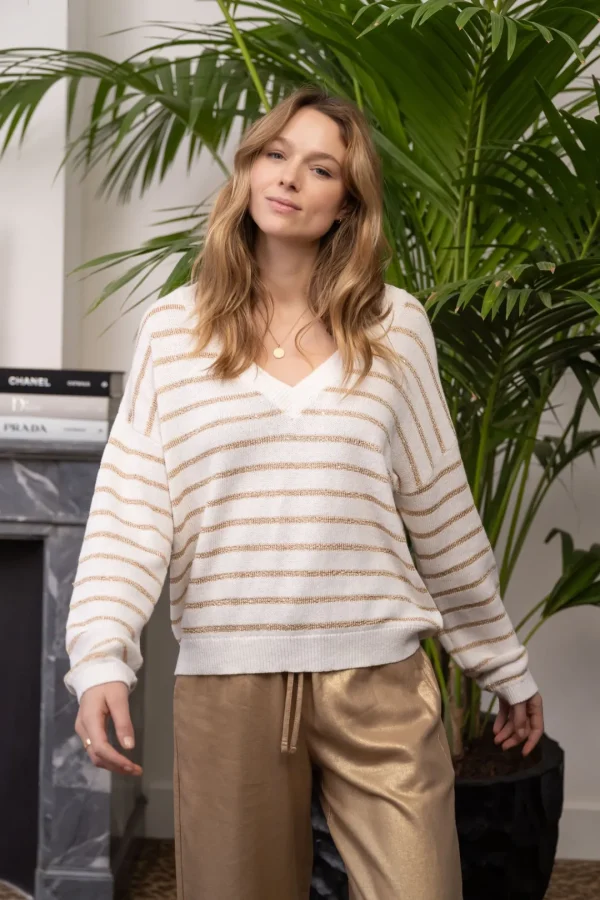 JEFF White Sweater With Beige Stripes