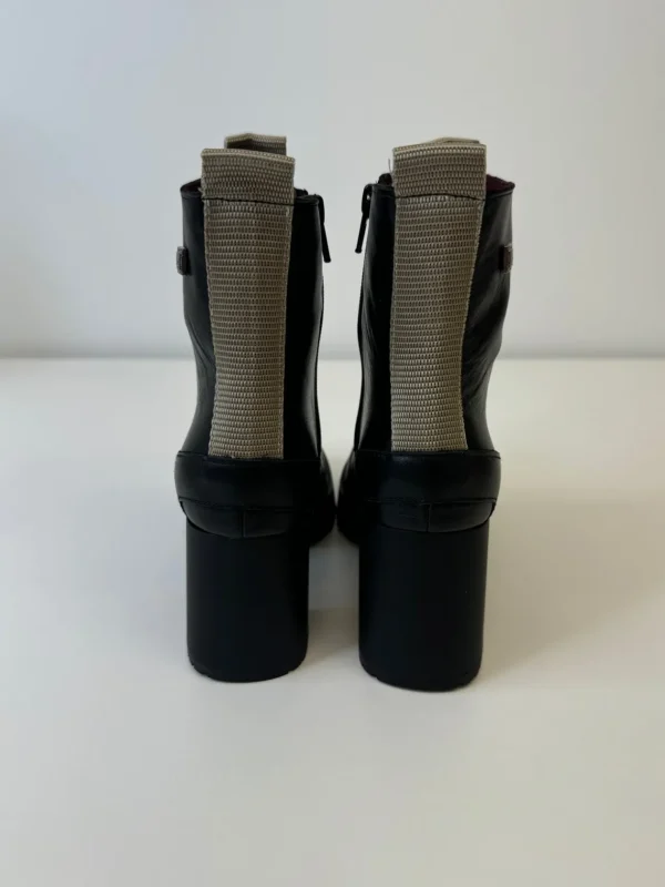 JOSE SAENZ Black & Beige Boot