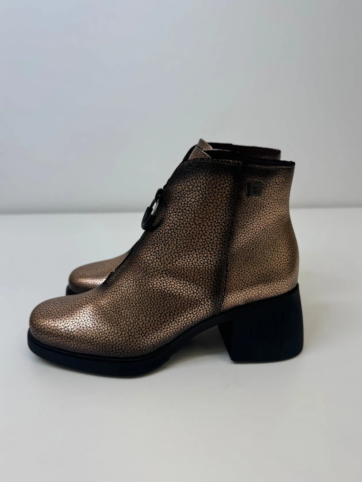 jose_saenz_bronze_shiny_b_1.webp JOSE SAENZ Bronze Shiny Boots