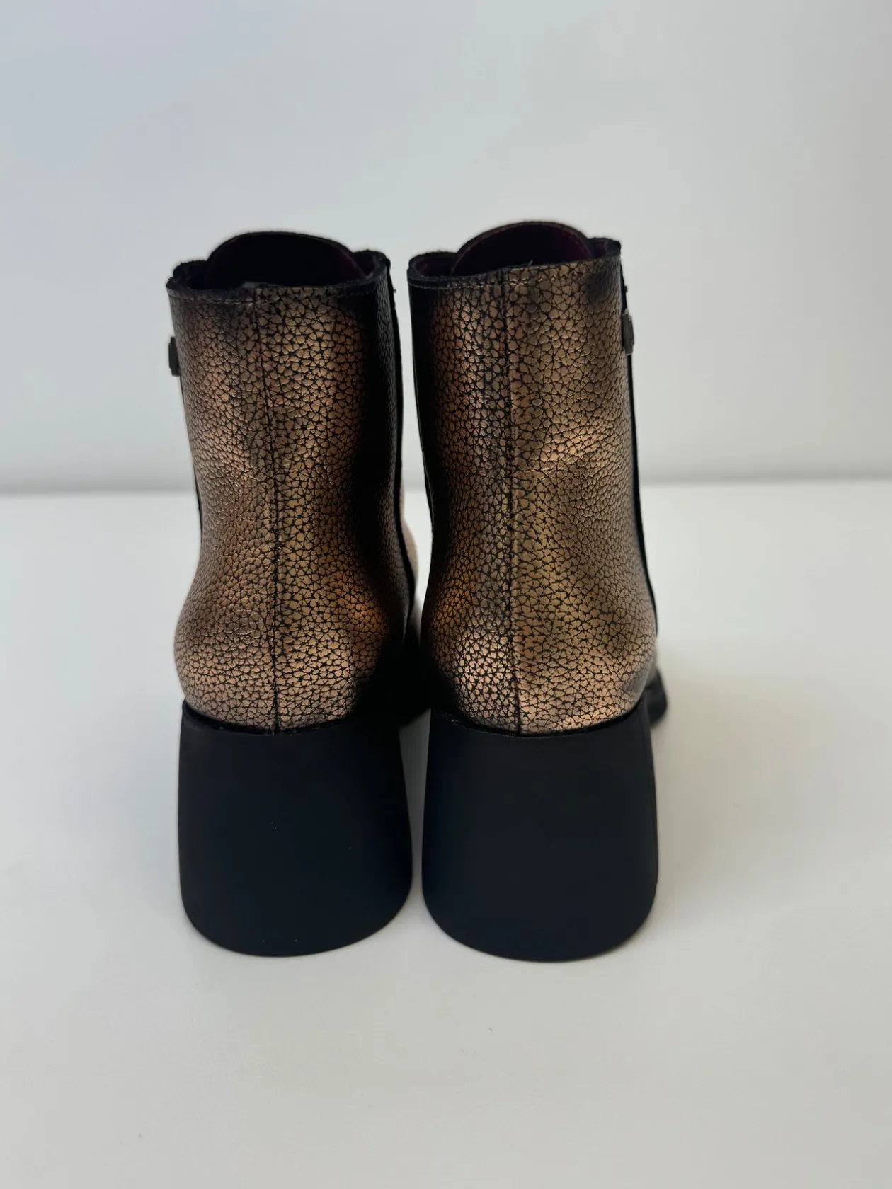 jose_saenz_bronze_shiny_b_2.webp JOSE SAENZ Bronze Shiny Boots