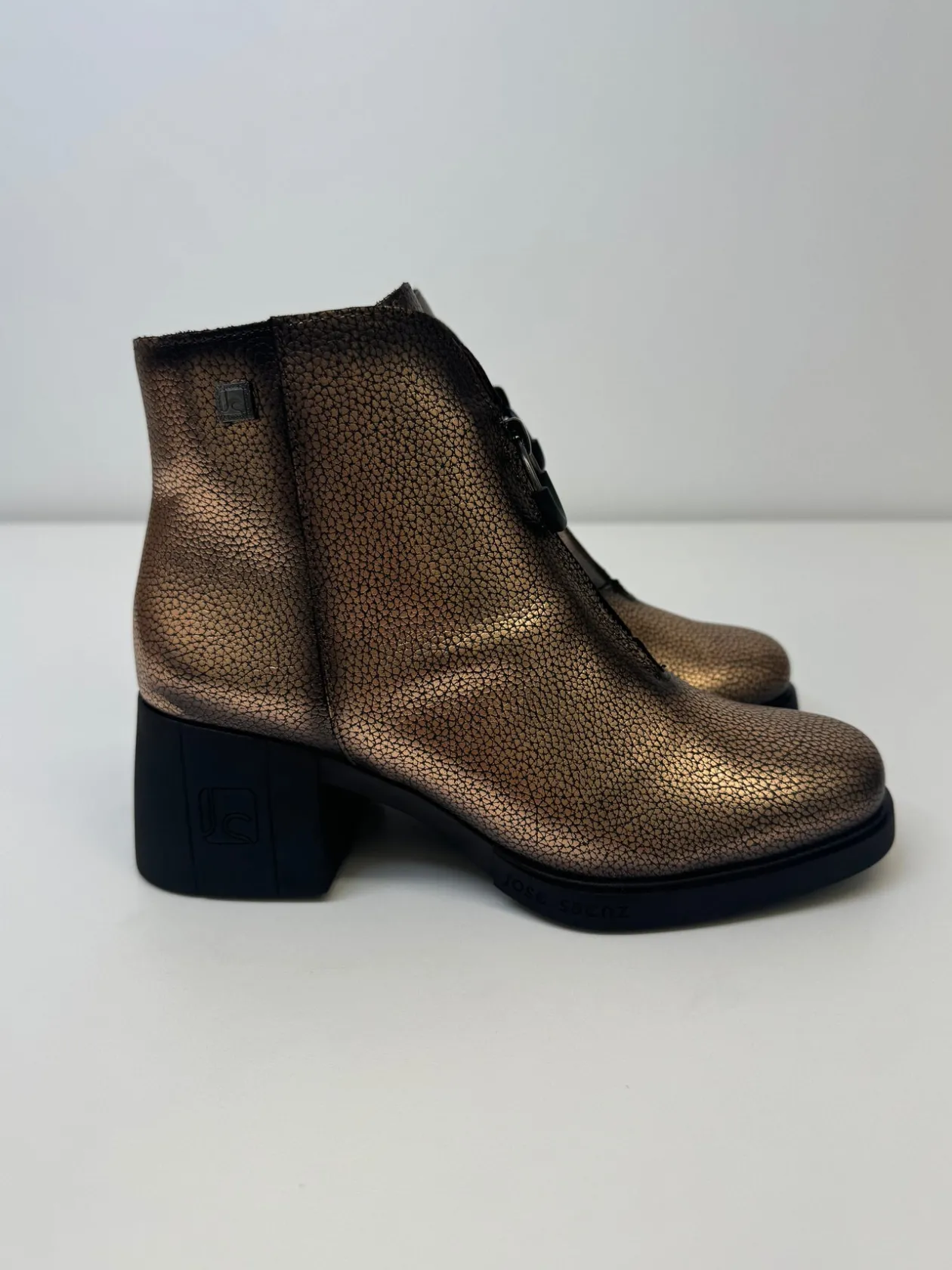 jose_saenz_bronze_shiny_b_4.webp JOSE SAENZ Bronze Shiny Boots