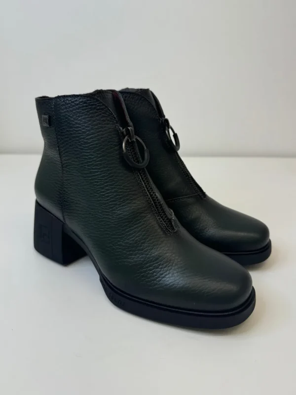 JOSE SAENZ Green Zip Up Boots