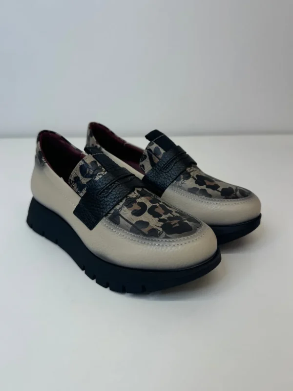 JOSE SAENZ Leopard Print & Cream Loafers