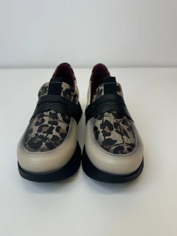 JOSE SAENZ Leopard Print & Cream Loafers