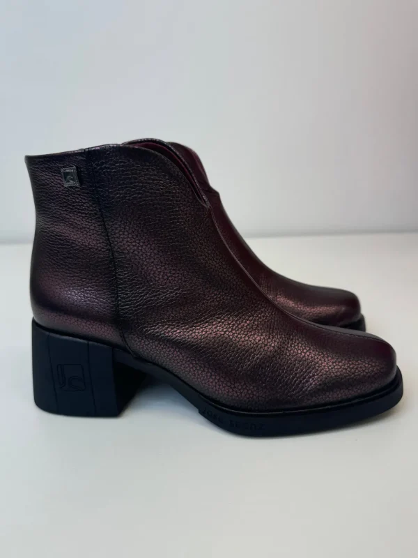 JOSE SAENZ Metallic Purple Boots