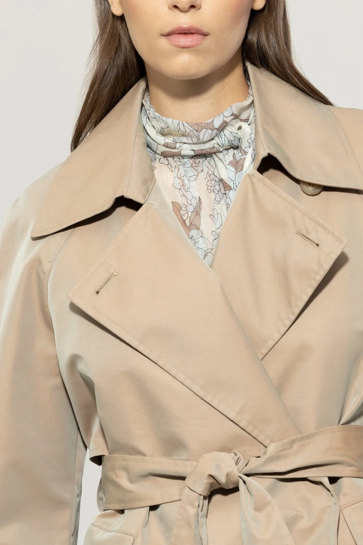 luisa_cerano_beige_trench_1.webp LUISA CERANO Beige Trench Coat