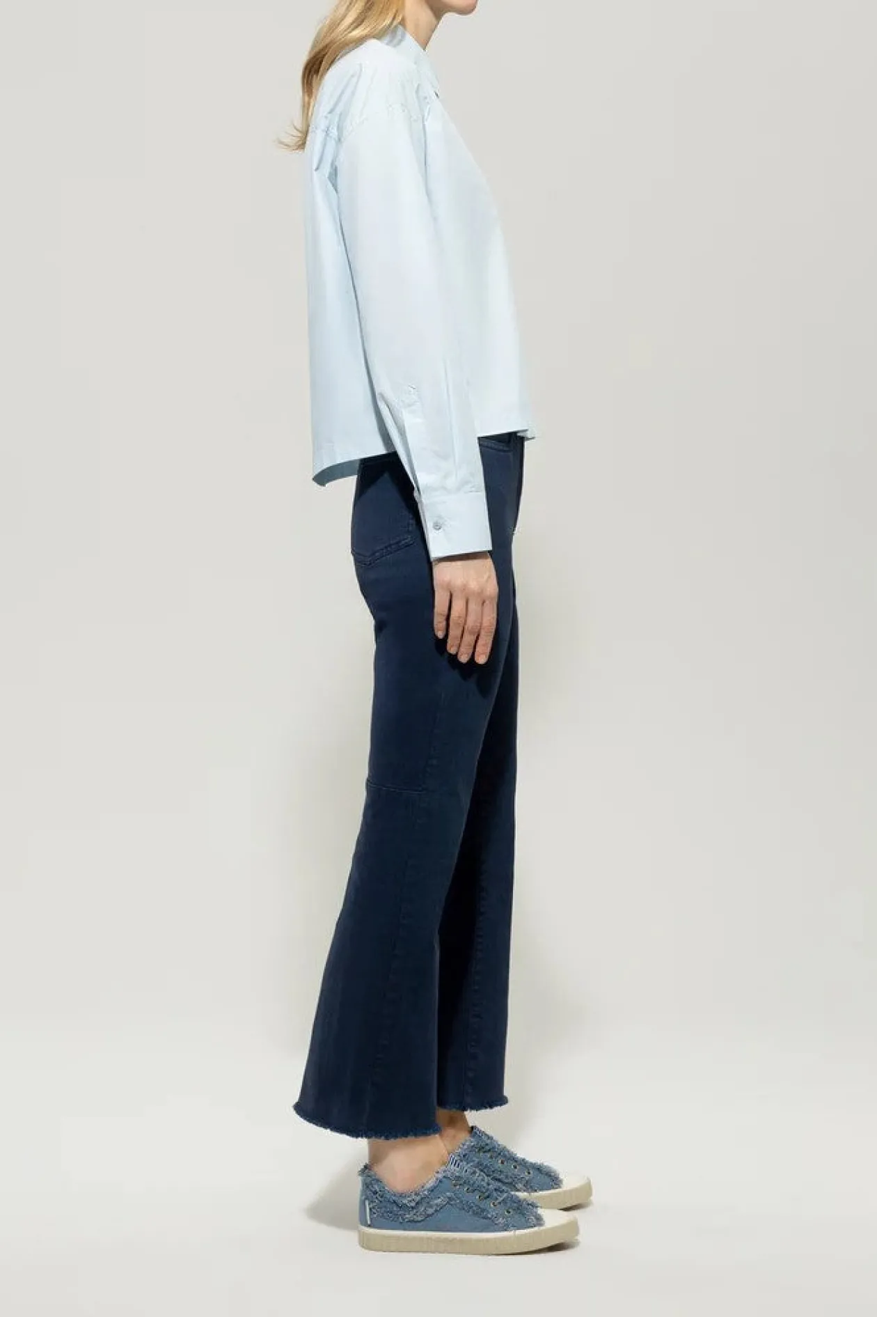 luisa_cerano_navy_baby_fl_3.webp LUISA CERANO Navy Baby Flare Jeans