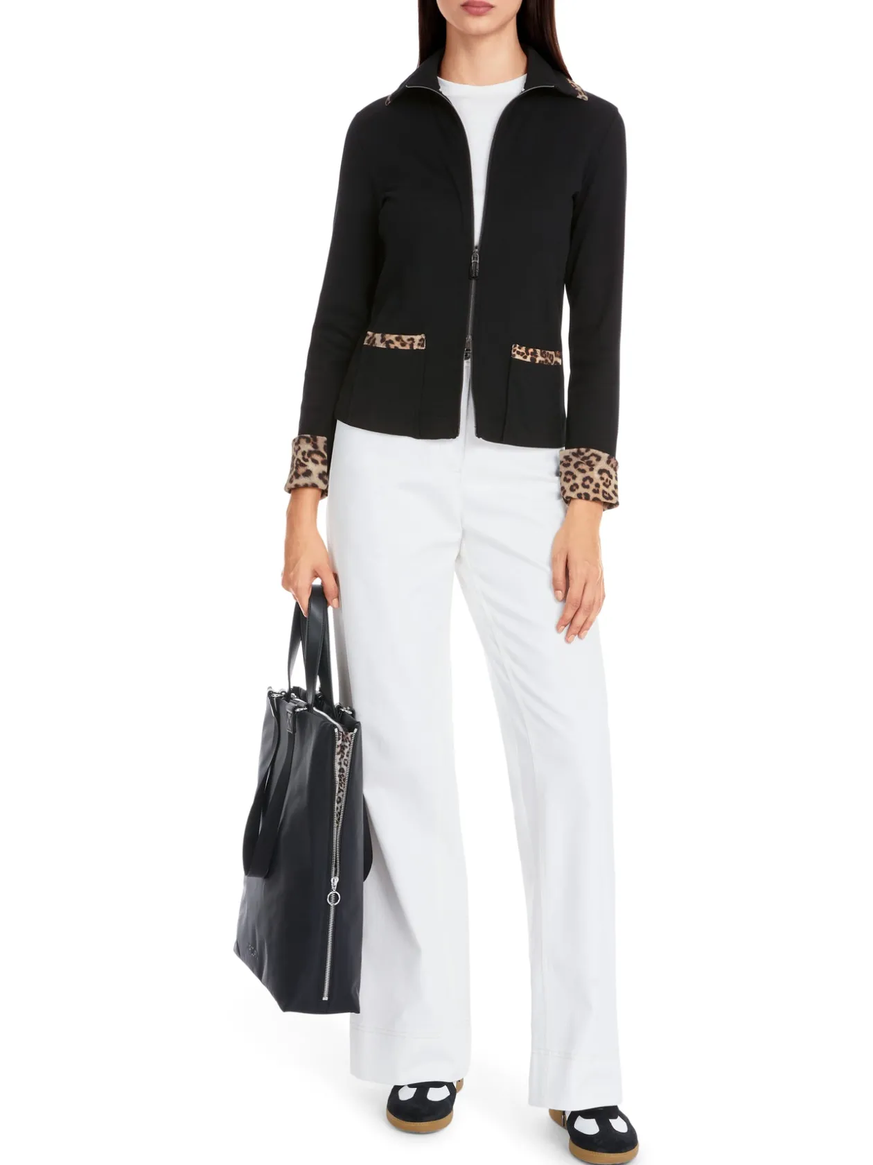 marc_cain_black_zipup_jac_0.webp MARC CAIN Black Zip-up Jacket