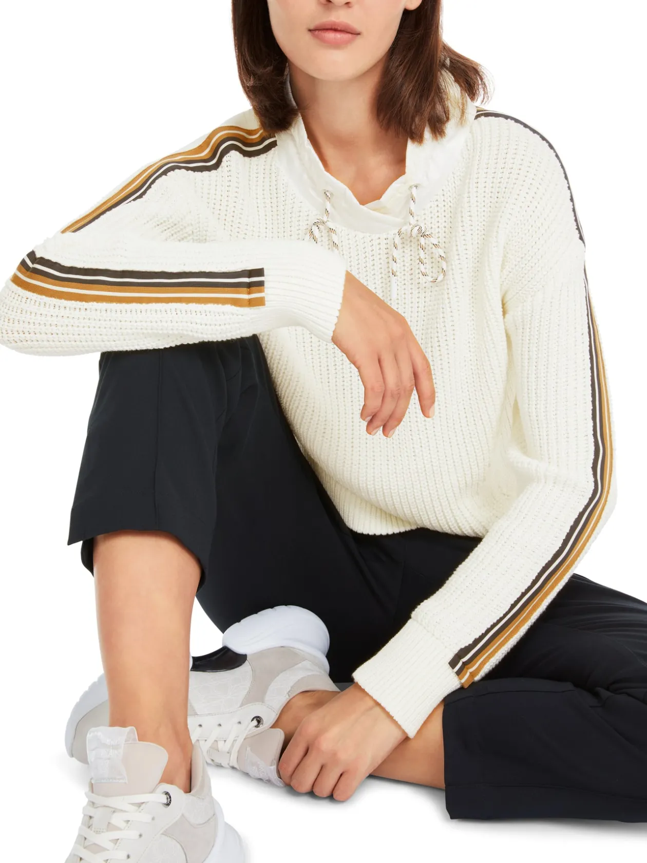 marc_cain_cream_sweater_3.webp MARC CAIN Cream Sweater