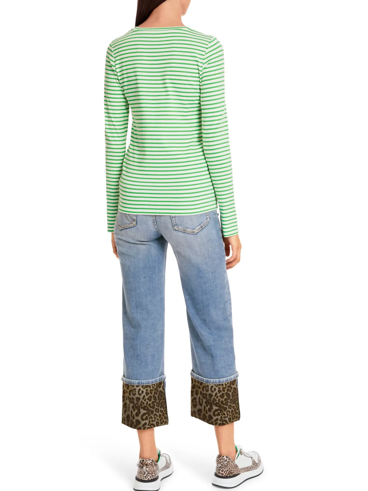 marc_cain_green_stipe_tsh_4.webp MARC CAIN Green Stipe t-Shirt Long Sleeve