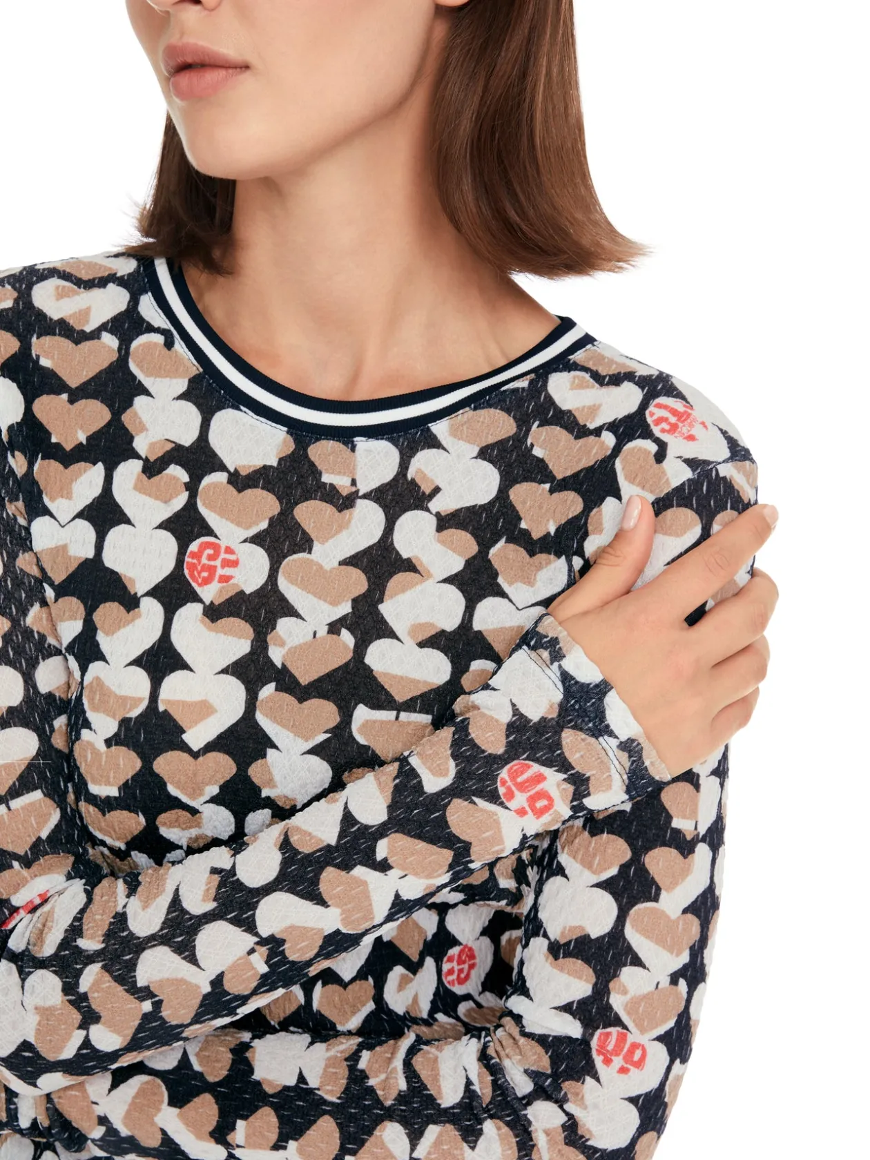 marc_cain_heart_tshirt_3.webp MARC CAIN Heart T-shirt