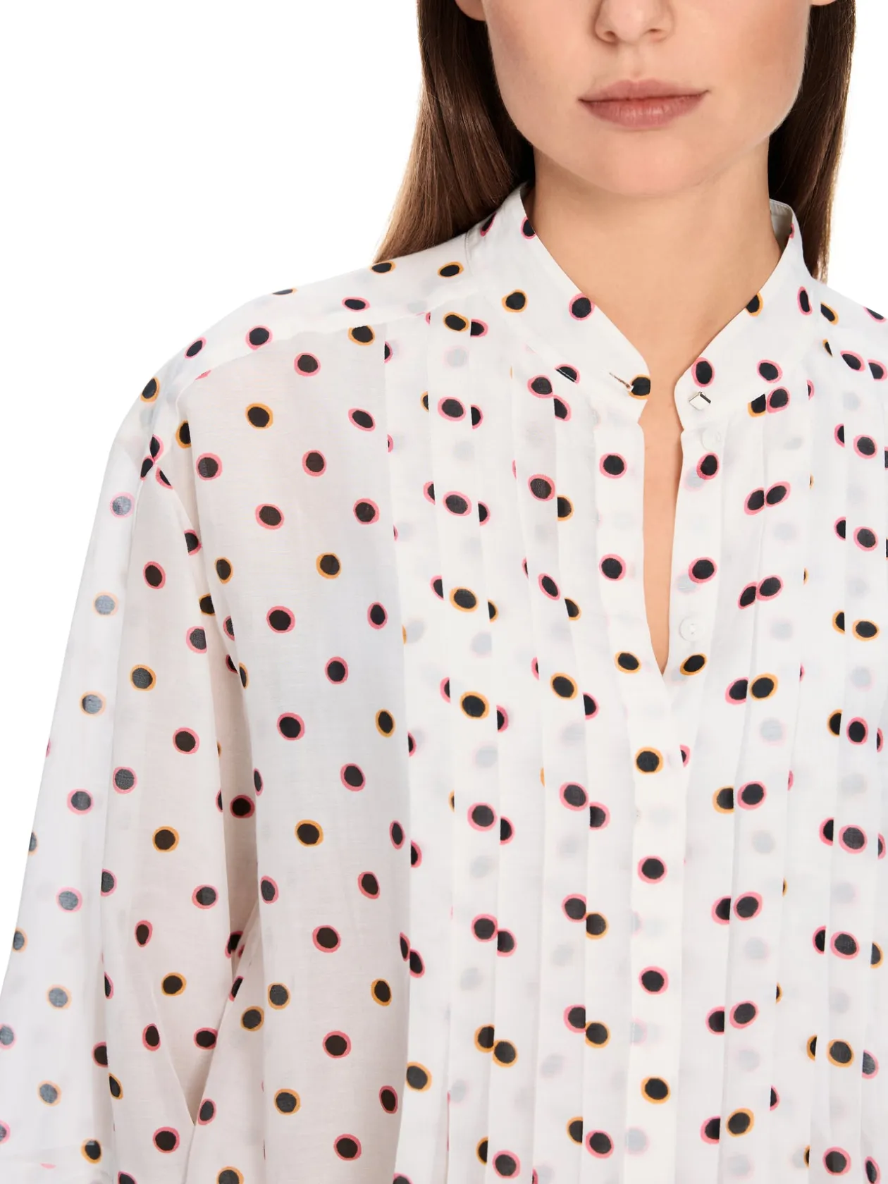 marc_cain_white_blouse_wi_3.webp MARC CAIN White Blouse With Dots