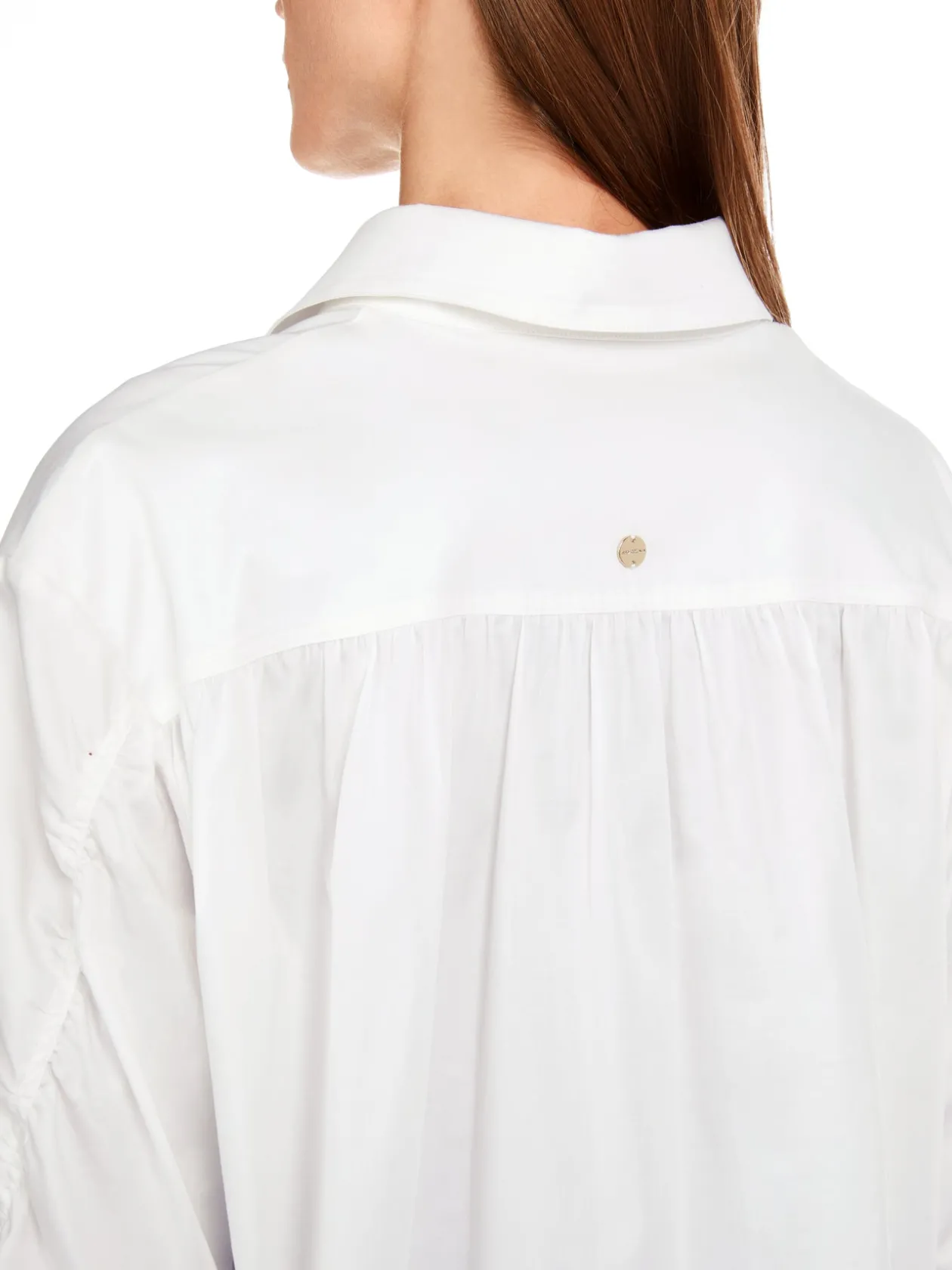 marc_cain_white_blouse_wi_5-1.webp MARC CAIN White Blouse with Butterfly pattern