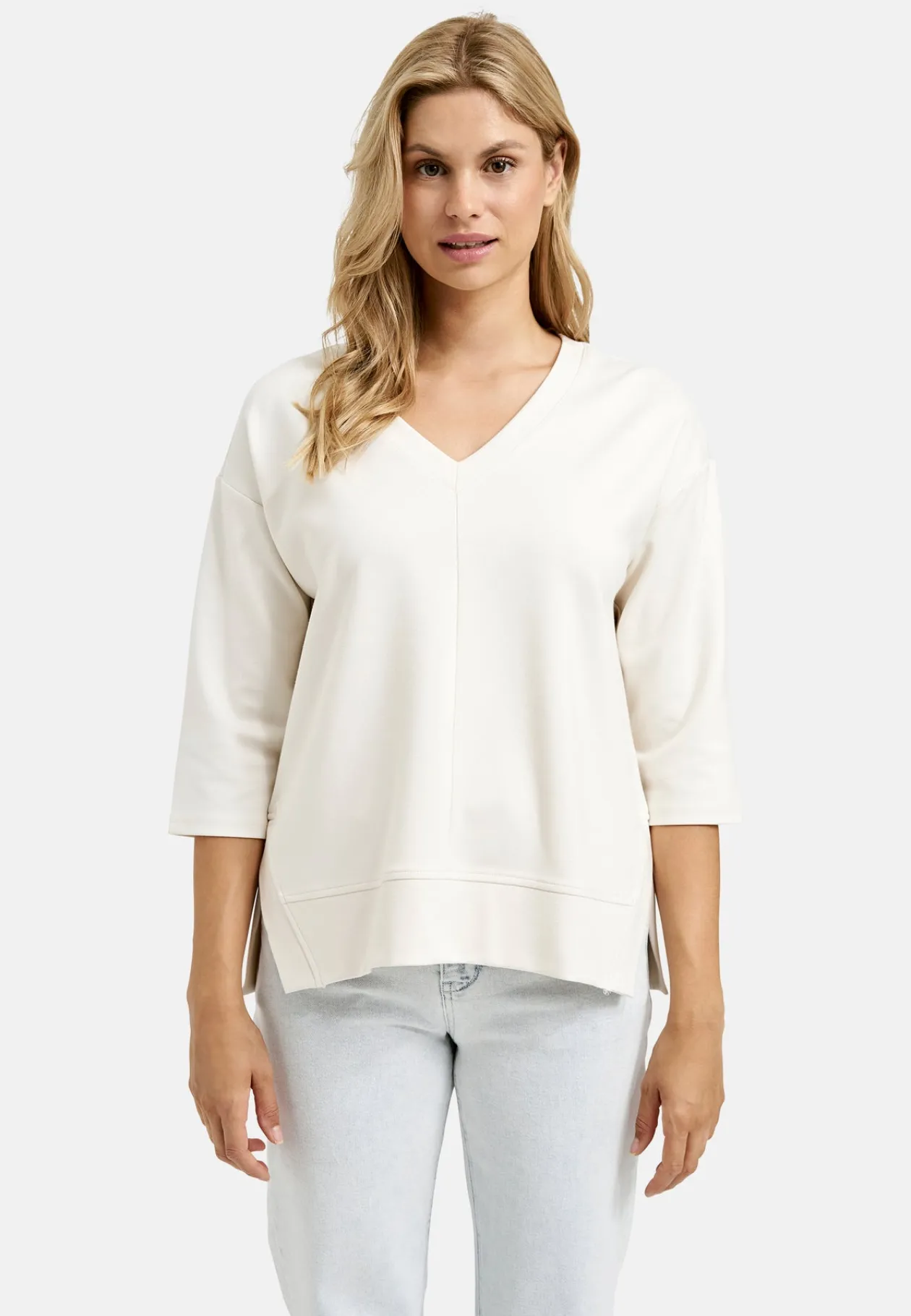milano_white_sweatshirt_1.webp MILANO White Sweatshirt