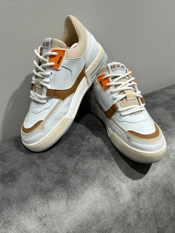 NEWLAB brown Trainer