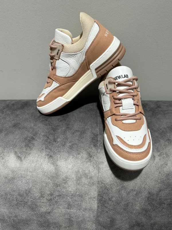 NEWLAB pink Trainer